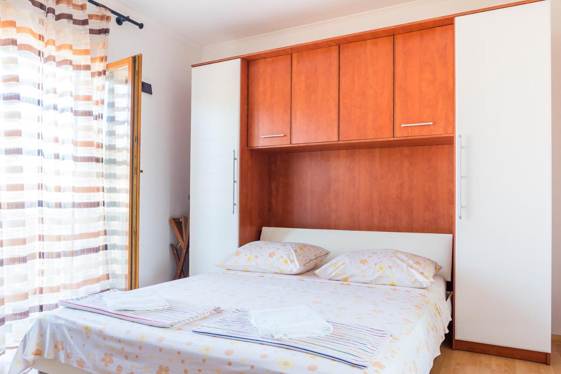 Apartmani Fides Lumbarda Habitación foto